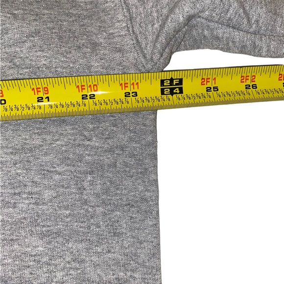 Gray sweat shirt by Gildan words NIKE and Disney Piglet used for the I. Sz Large - Picture 4 of 10